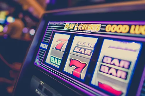 Variedad de juegos en salón